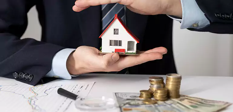 Who Do We Buy Houses From in Hagatna, GU?